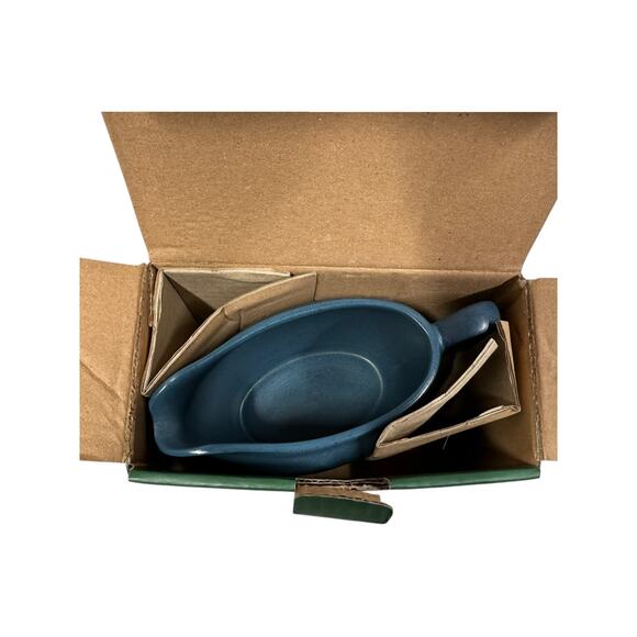 Noritake Colorwave Blue Gravy Boat 8484‎ EPC in Box Noritake Stoneware - Picture 4 of 5